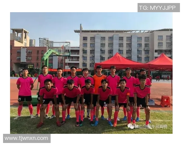 曹狄足球:探索中国足球新星的成长之路与未来发展潜力